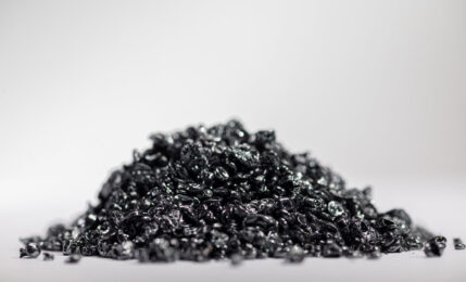 Technical granulated selenium